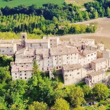 Bed & Breakfast Casa Il Ghiro 3*